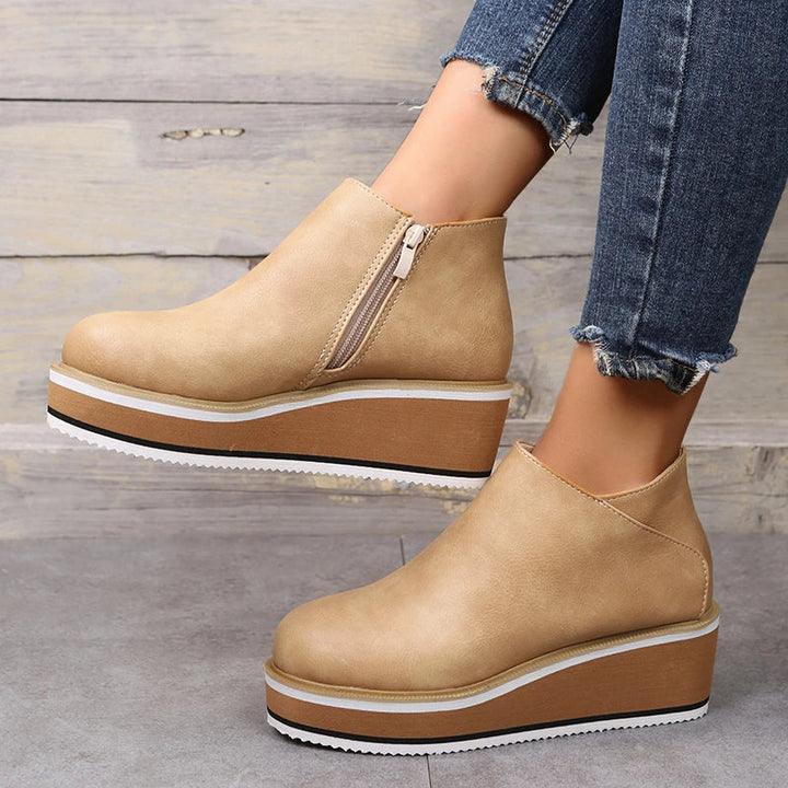 Samantha Women's Boots - Versatile Style